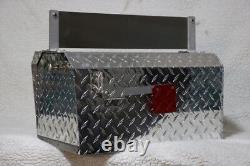Heavy Duty Aluminum Diamond Plate 16 Gauge Mailbox Large Size With Name Plate