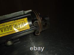 New NOS Ford Air Wiper Motor D6HZ-17508-AA D6HA-17505-AA Heavy Duty Large Truck